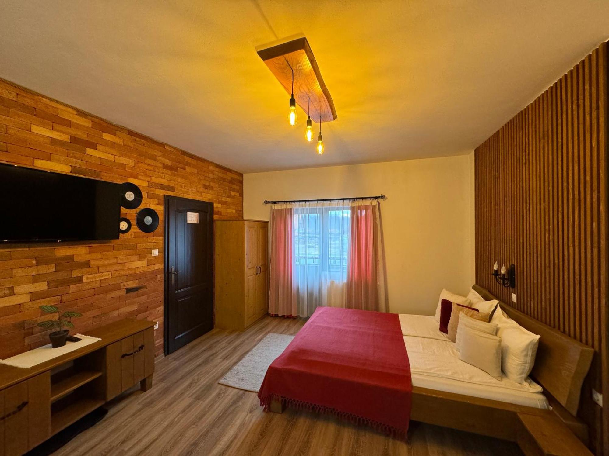 Constantin Panzio Bed & Breakfast Praid Oda fotoğraf
