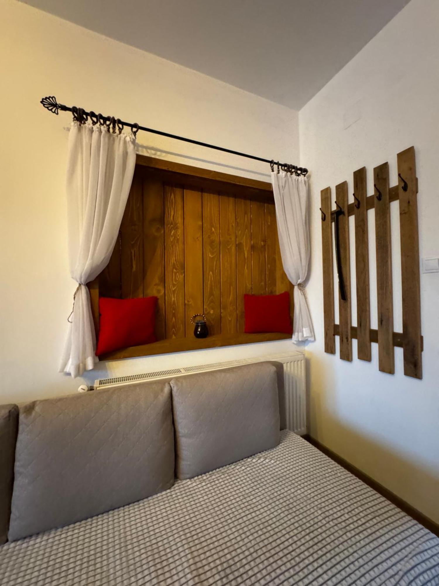 Constantin Panzio Bed & Breakfast Praid Oda fotoğraf